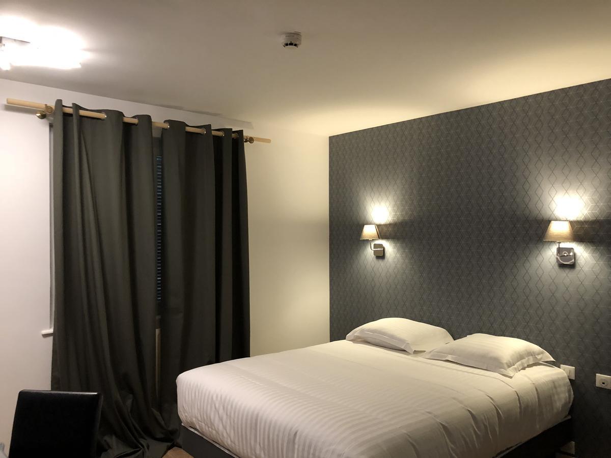 La Cle Des Champs Hotel Le Teilleul Екстериор снимка